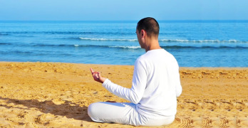 OM sound meditation - article head image
